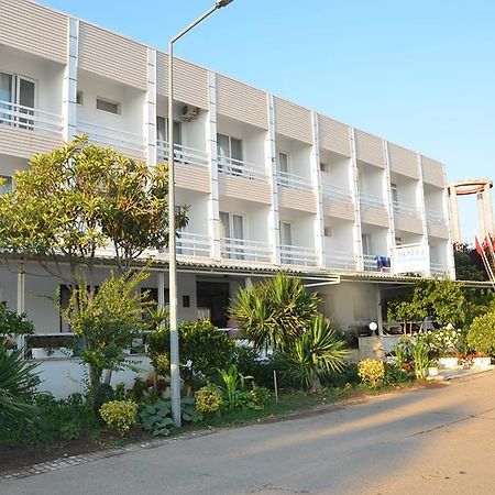 Eker Bermuda Hotel Erdek Exterior photo