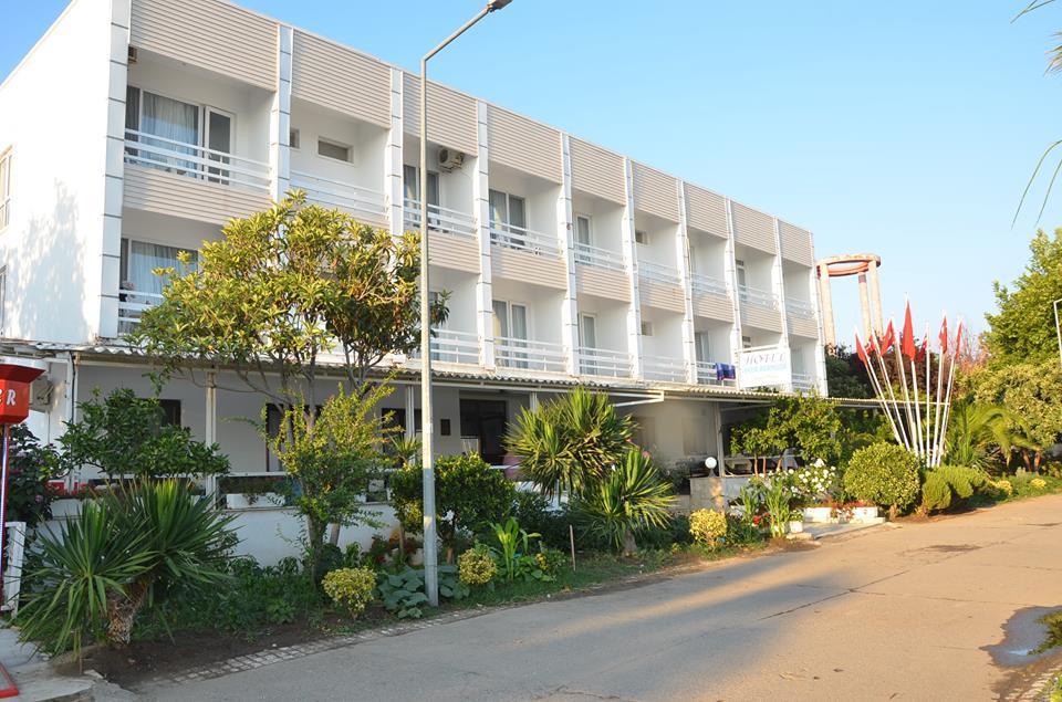 Eker Bermuda Hotel Erdek Exterior photo